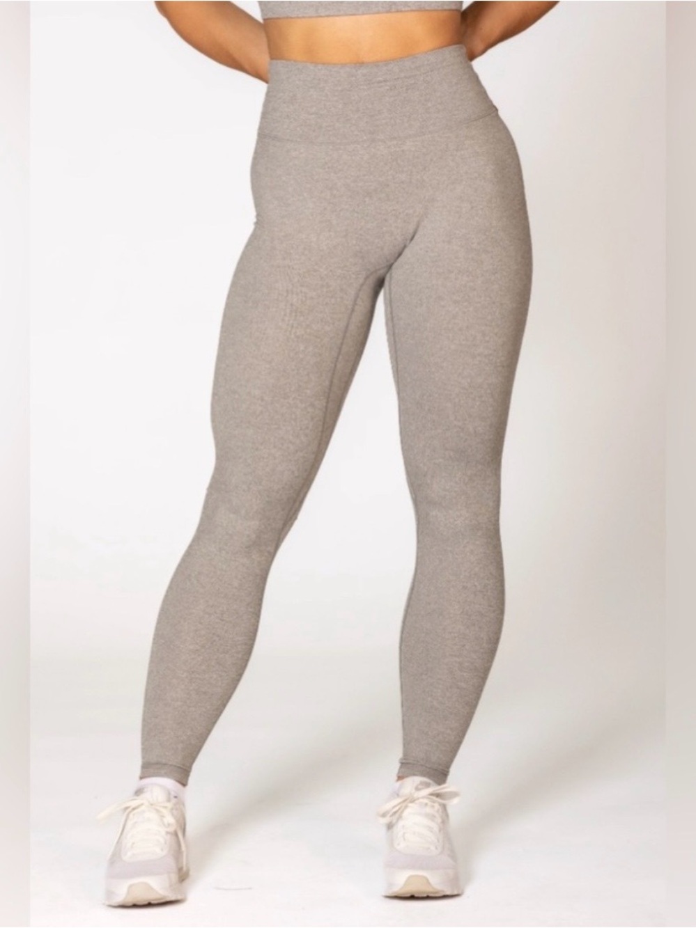 High-Rise Seamless Ribbed Leggings -